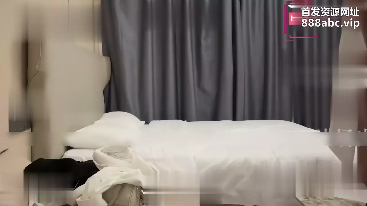 请输入图片描述