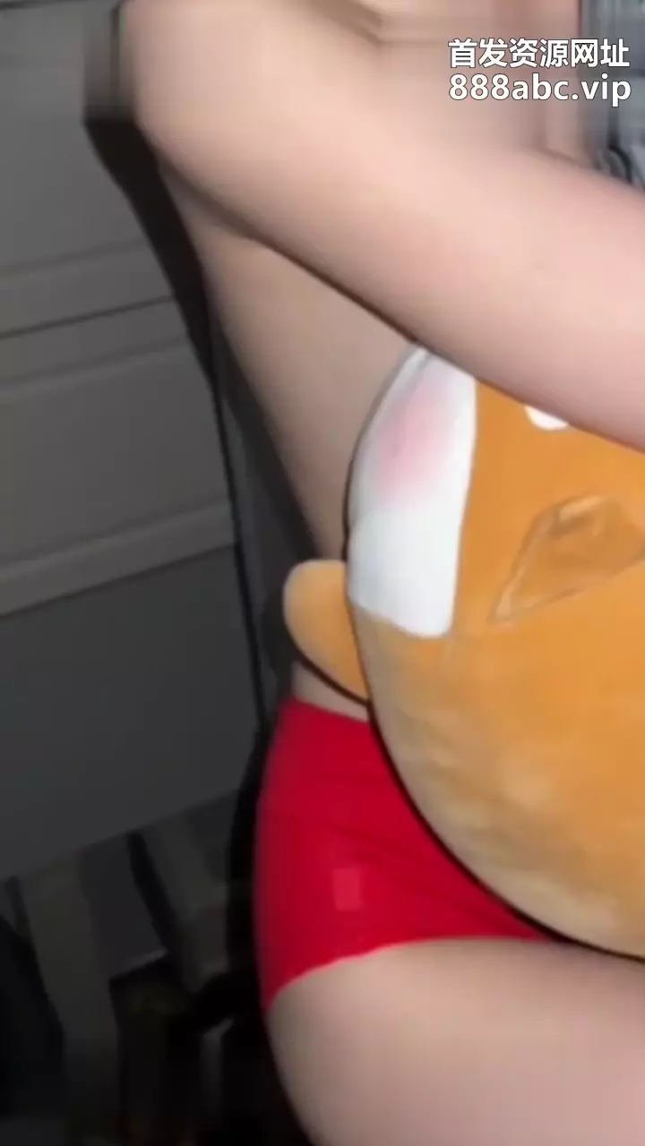 请输入图片描述