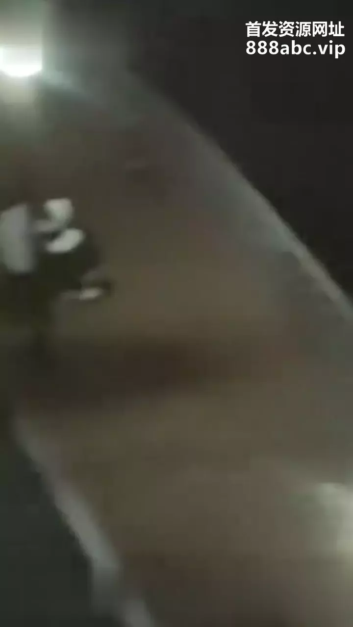 请输入图片描述