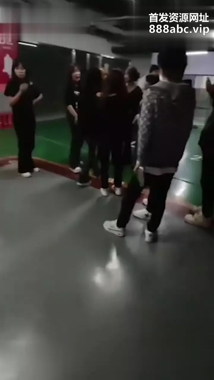 请输入图片描述