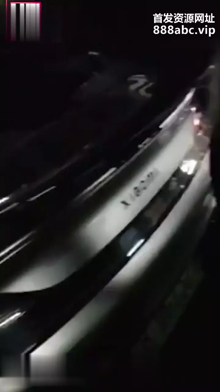 请输入图片描述