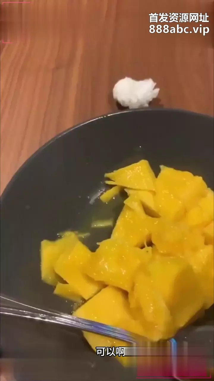 请输入图片描述